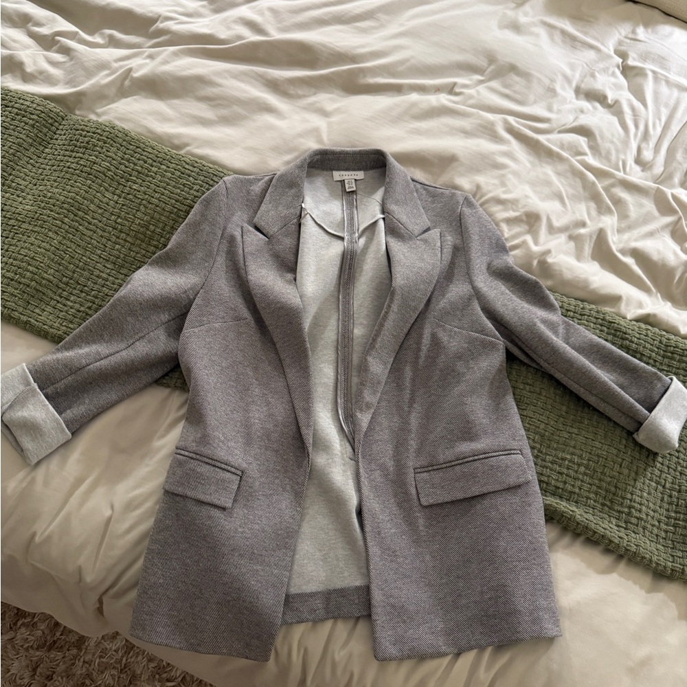 Gray Blazer With Light Gray Lining - image 1
